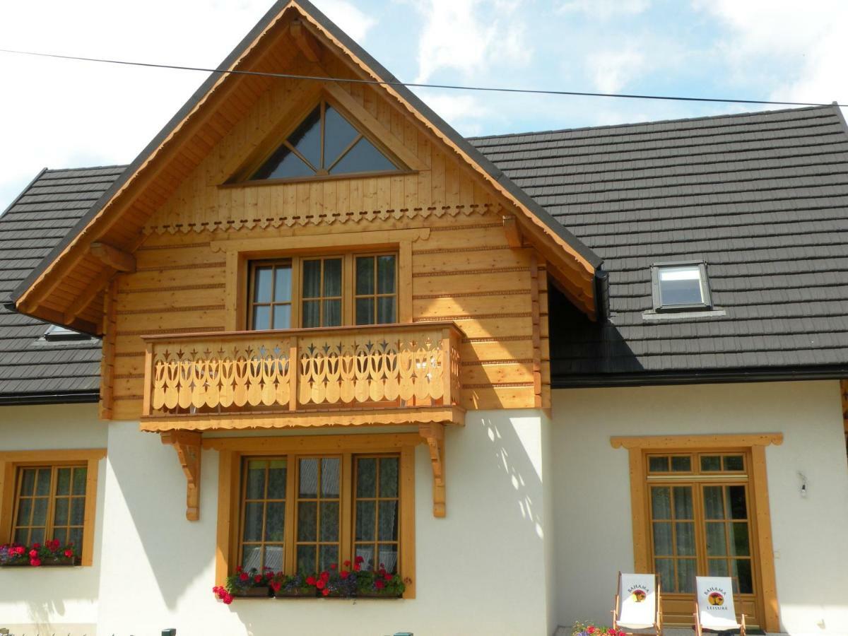 Apartament z balkonem